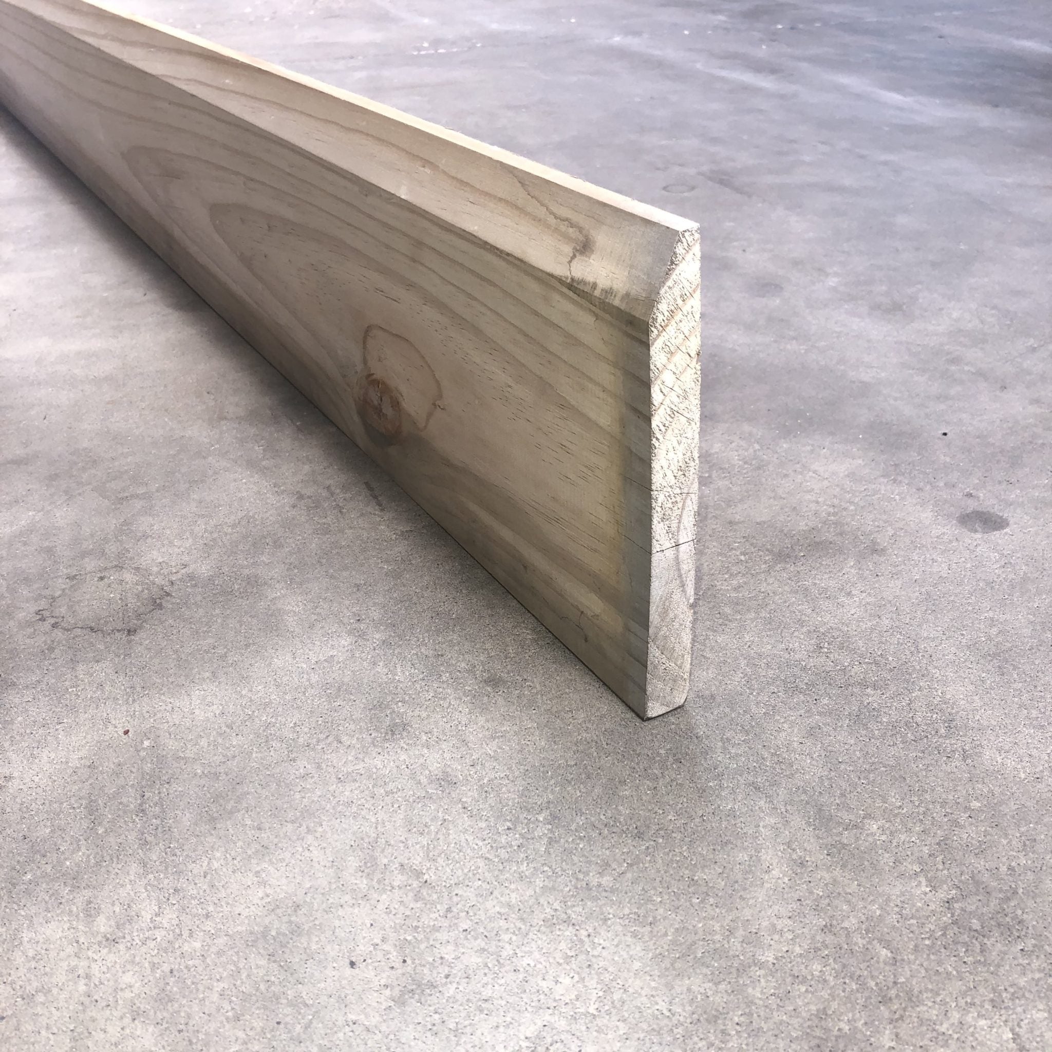 Kickboard 200 x 25 H3 4.8m Gardenmakers Landscape Supplies