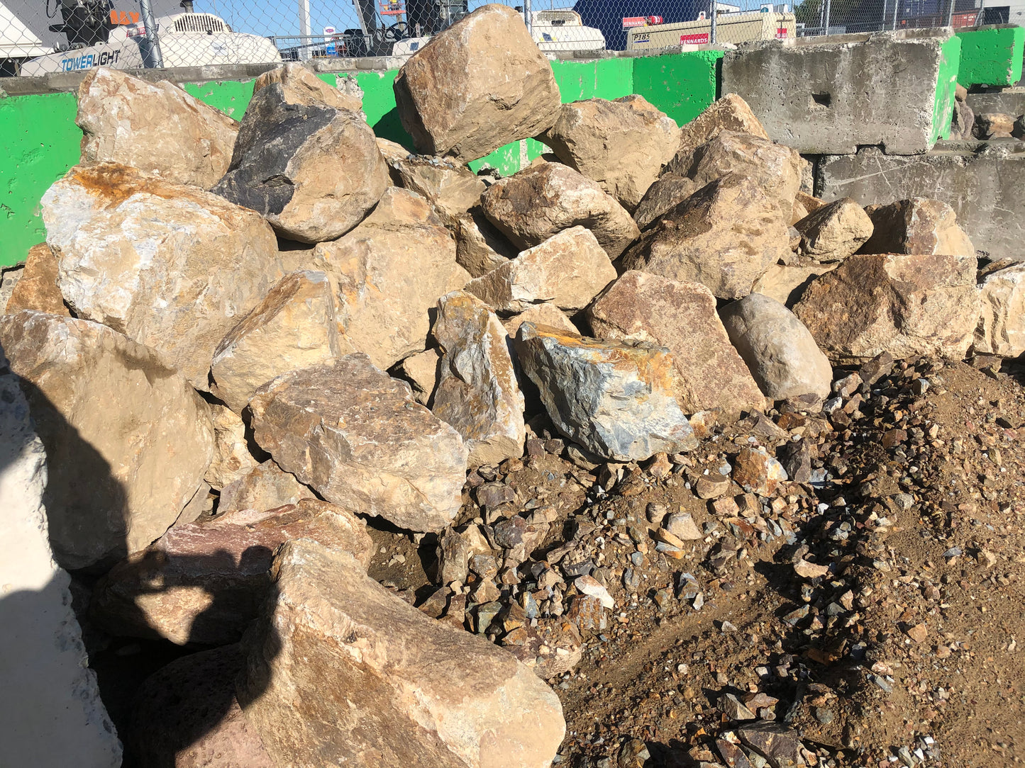 Teddington Boulders (per kg)