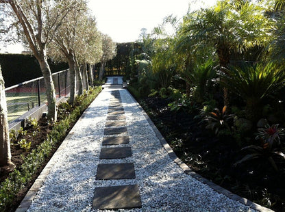 Arctic White Pebbles Small (8-14mm)