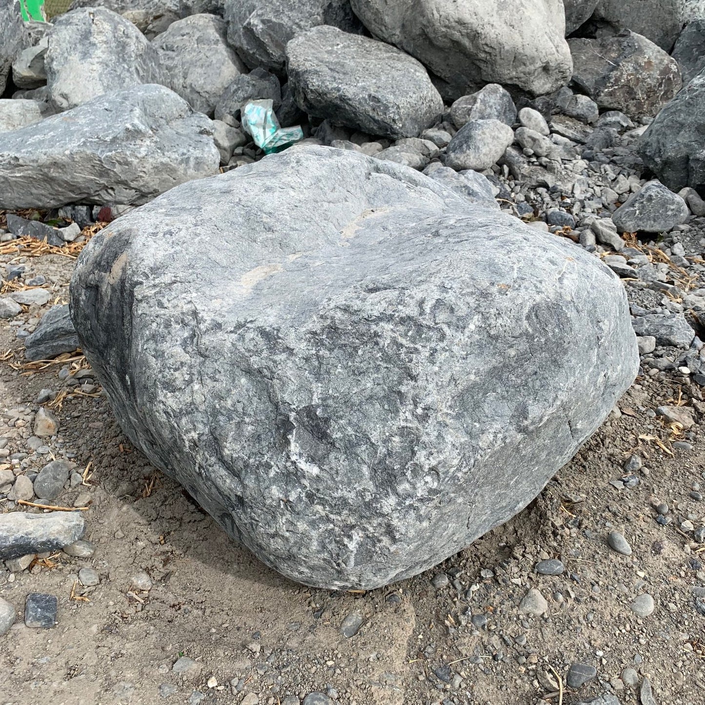 Hapuku Boulders